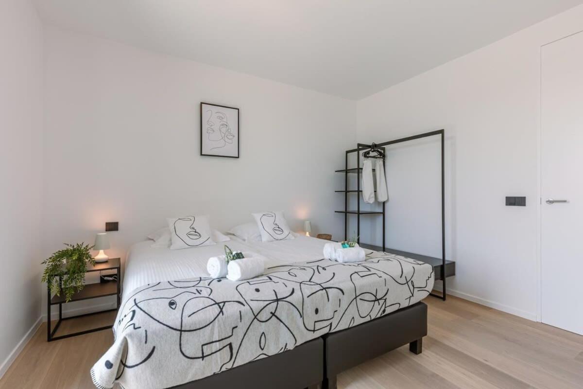 New, Luxurious And Modern Apartment With Private Parking Koksijde Zewnętrze zdjęcie
